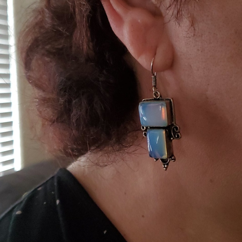 STERLING SILVER MOONSTONE EARRINGS